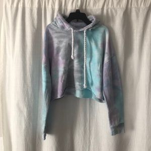 Tie dye crop hoodie